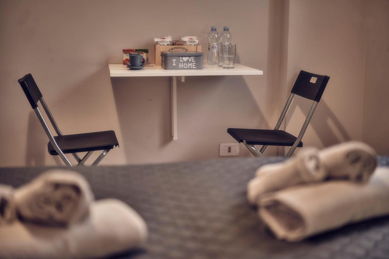 Travelershome Ciampino 170 Station Street ภายนอก รูปภาพ
