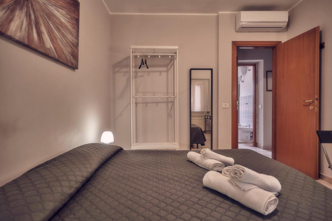 Travelershome Ciampino 170 Station Street ภายนอก รูปภาพ