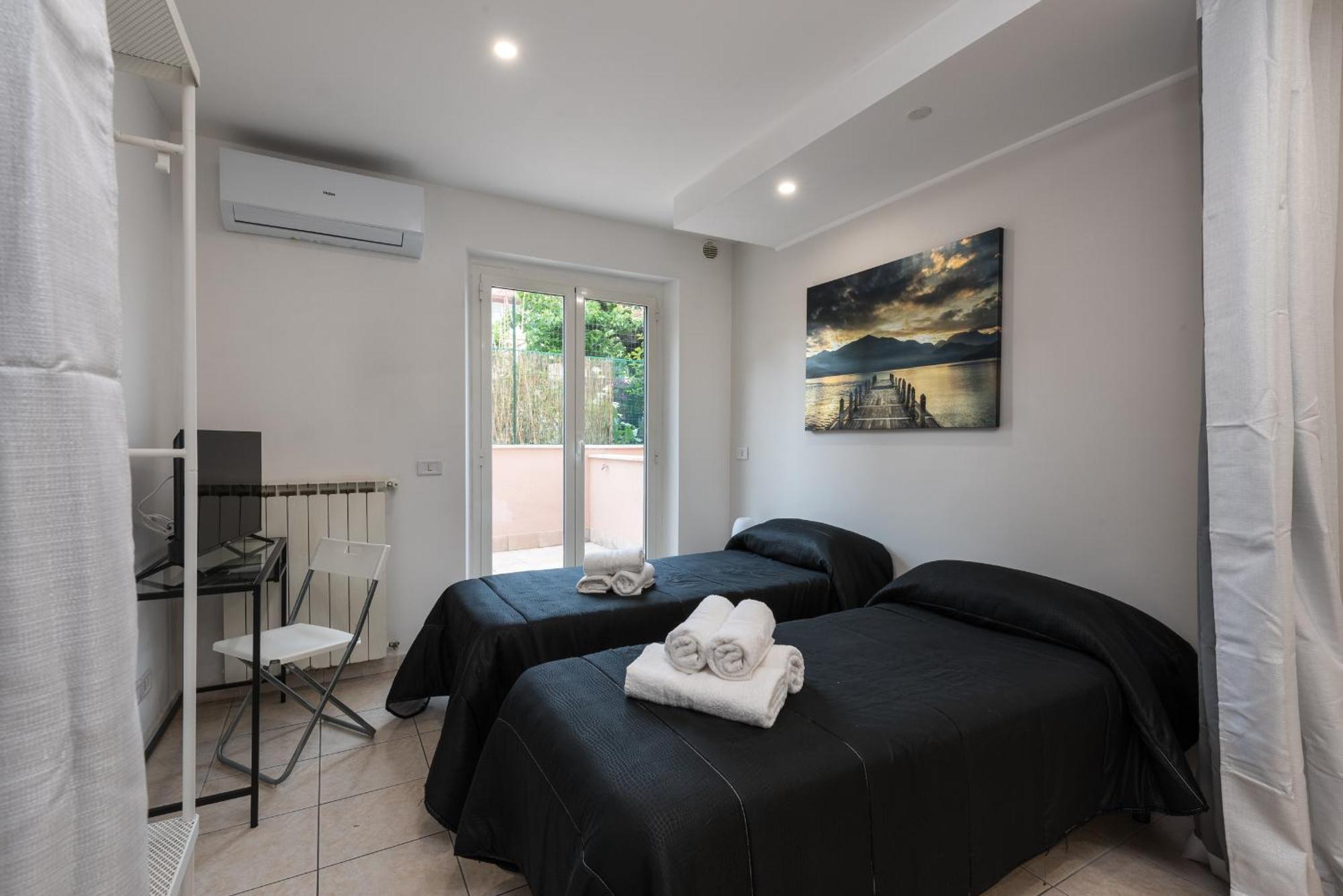 Travelershome Ciampino 170 Station Street ภายนอก รูปภาพ